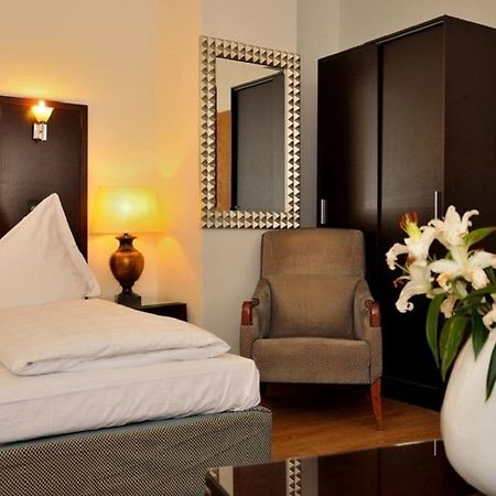 Hotel Restaurant Arche شتوتغارت المظهر الخارجي الصورة